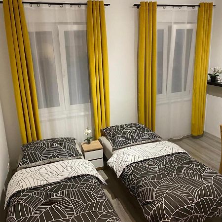 Apartament Przy Rynku Kambar Leilighet Boleslawiec  Eksteriør bilde